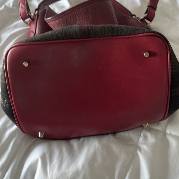 AUTHENTIC BURBERRY TOTE - Picture 3 of 3